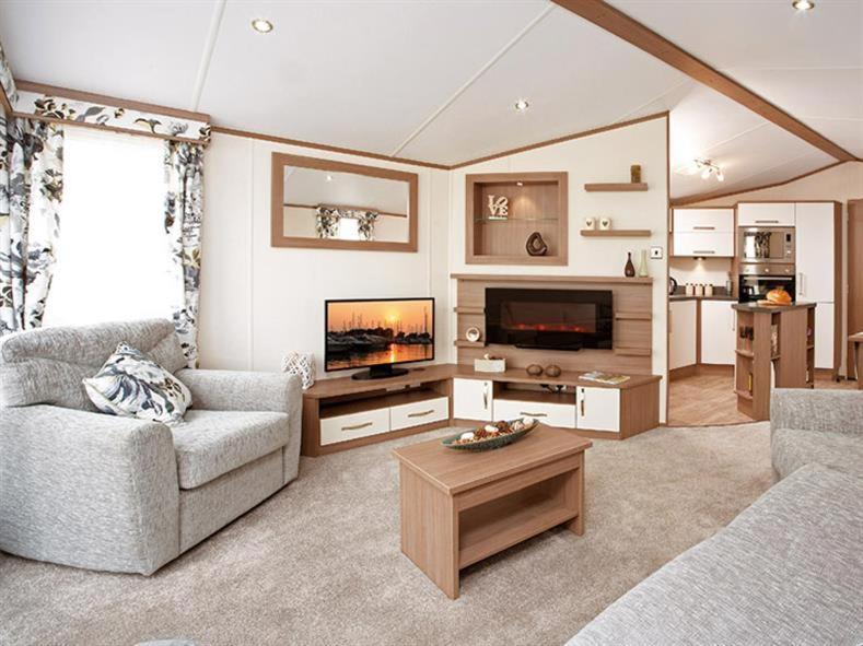 Family Breaks At Rockley Park With Prosecco And A Box Of Chocolates On Arrival Villa Poole Exterior foto